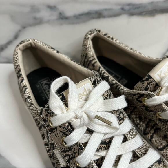 Keds | Women's Cream Black Snakeskin Memory Foam Jump Kick Shoes Sz 11 - Picture 2 of 7
